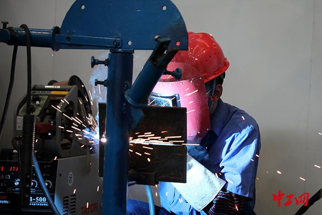 马鞍山电焊工招聘最新动态及行业前景展望