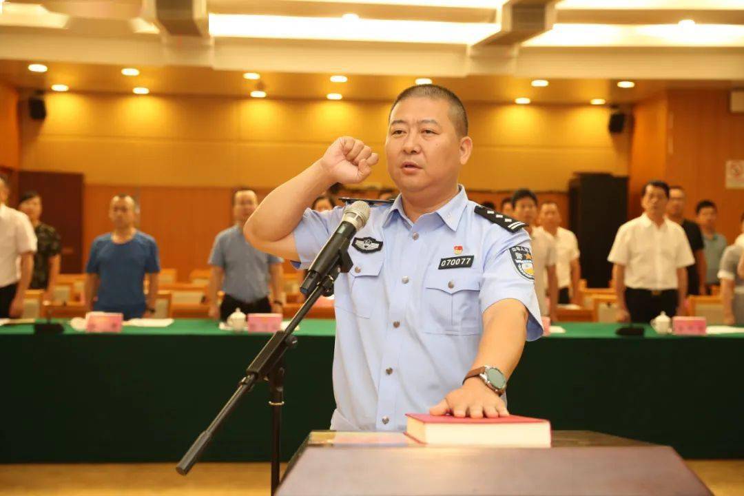 浙江省公安厅新任领导推动警务改革迈入新纪元