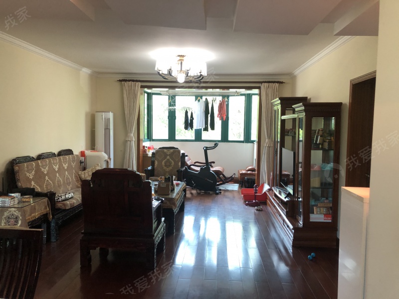 济水苑二手房市场最新动态及分析摘要