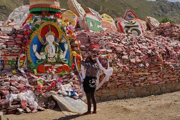 别踩白块2最新破解版,违法犯罪的警示与风险提醒