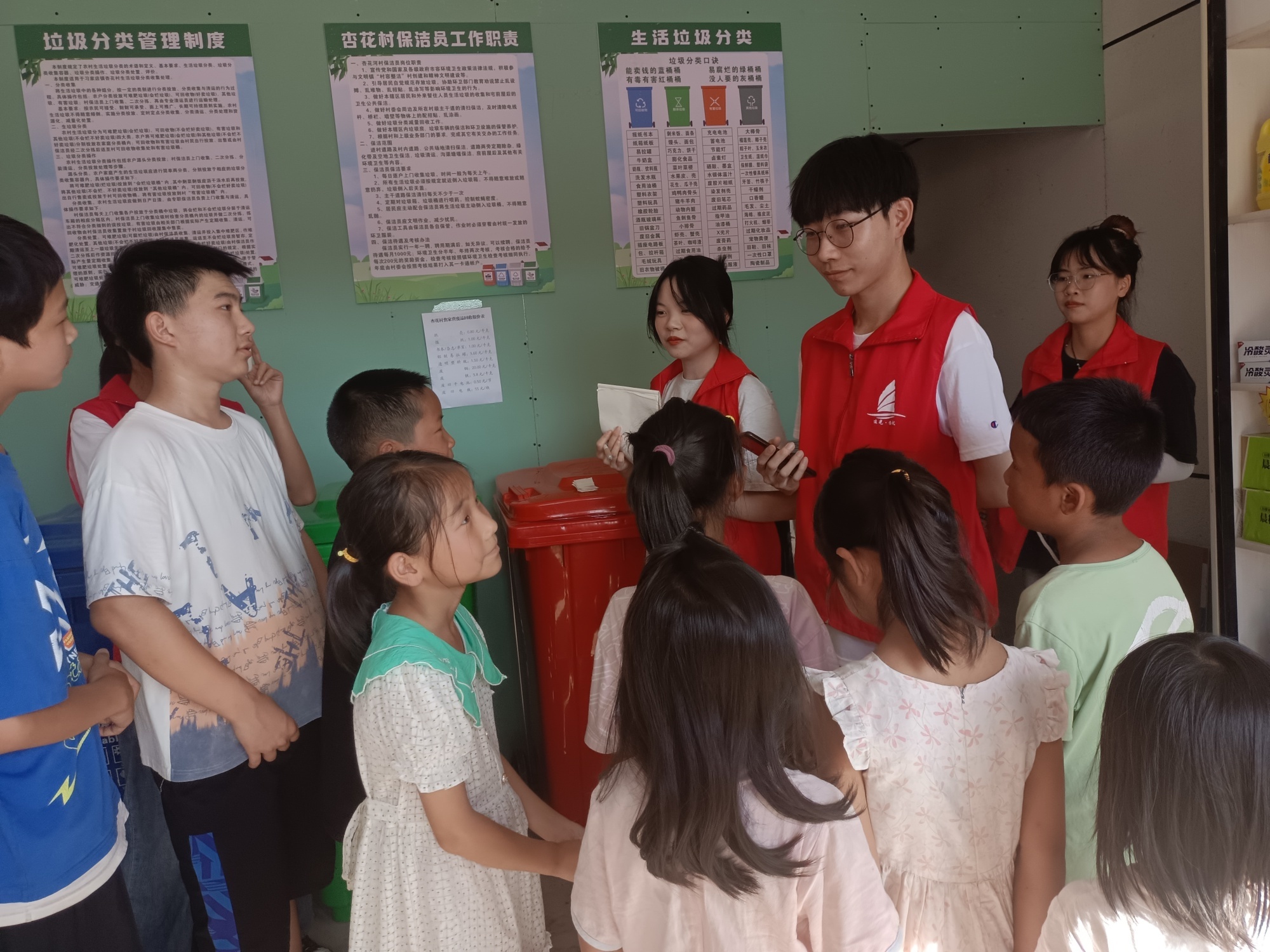 管家婆神秘中奖秘籍,一奖一特一中揭晓!