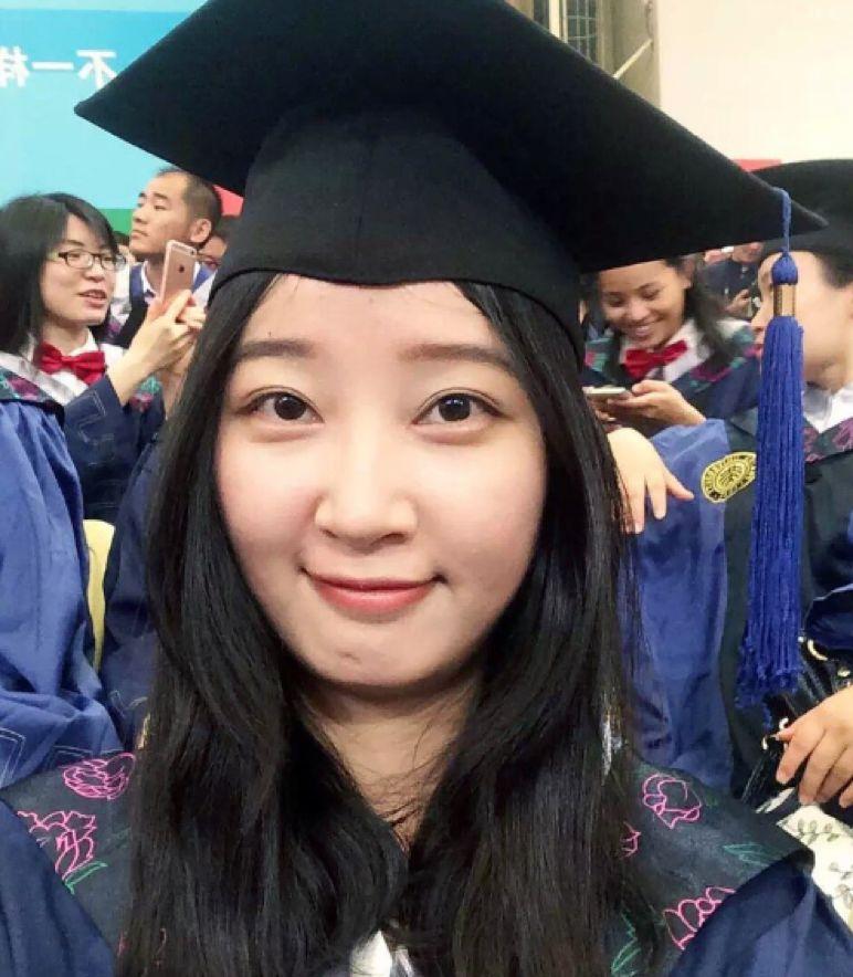 美国失恋女硕士最新动态及视频报道