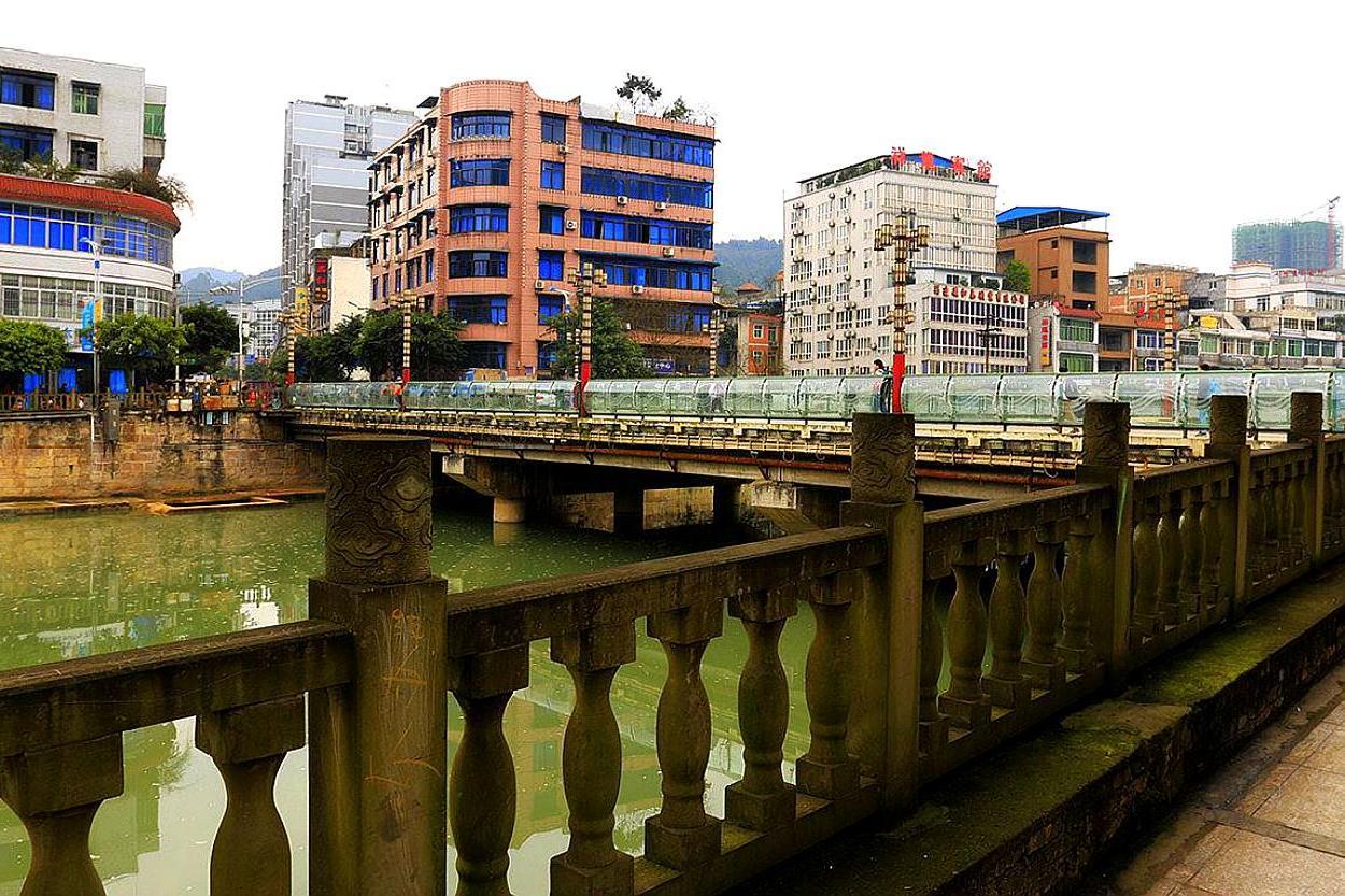 高县高铁站最新消息更新,今日动态速递