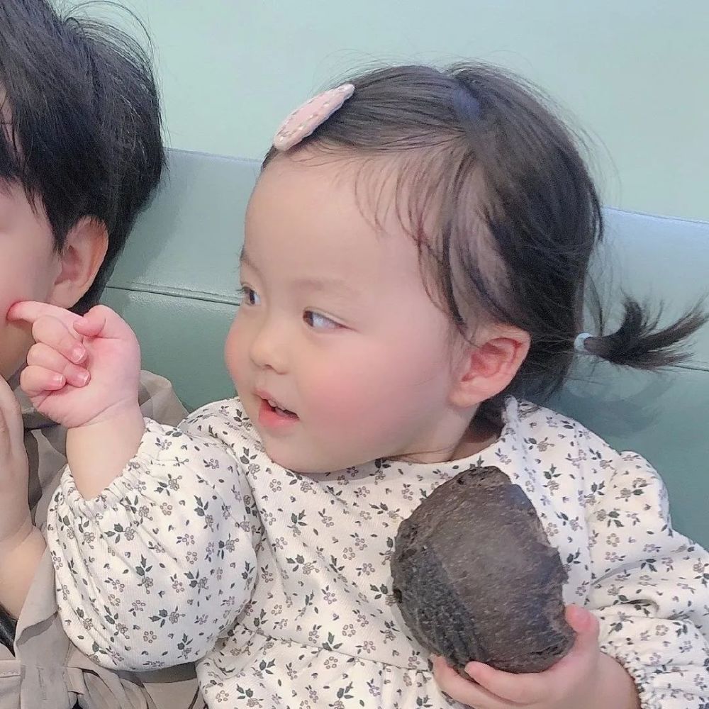 最新萌娃情侣头像,时尚情侣头像一对,萌娃版