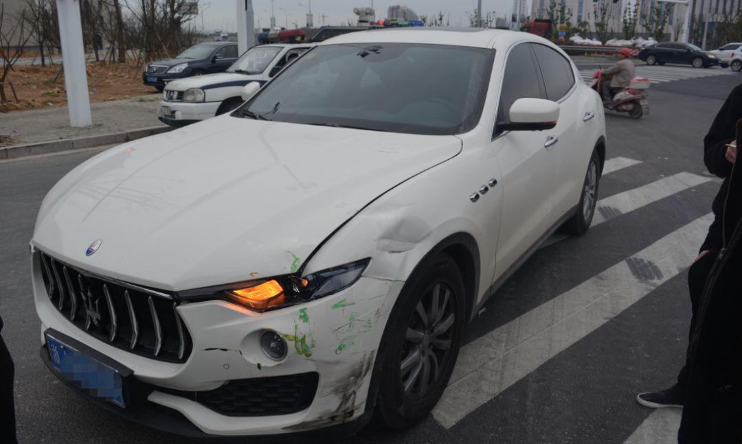 台州黄岩发生车祸事件,最新新闻报道更新