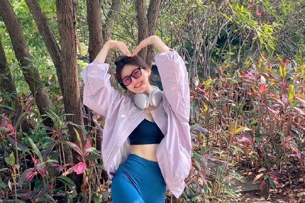 新澳2024正版资料免费大全,统计数据解释定义_桌面款58.85.72