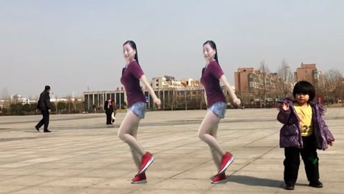 青青世界广场舞最新,青青世界广场舞最新,一场自然美景的探索之旅