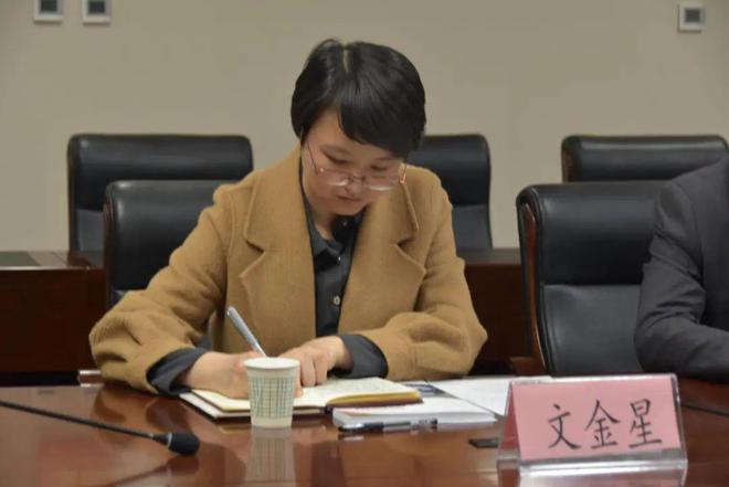 延安市委最新领导班子,专业数据点明方法_内容创作版3.85.395