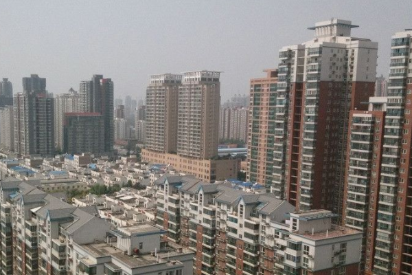 2023新澳资料大全免费._洛阳万众一家最新房价,解析解释说法_奢华版3.28.672