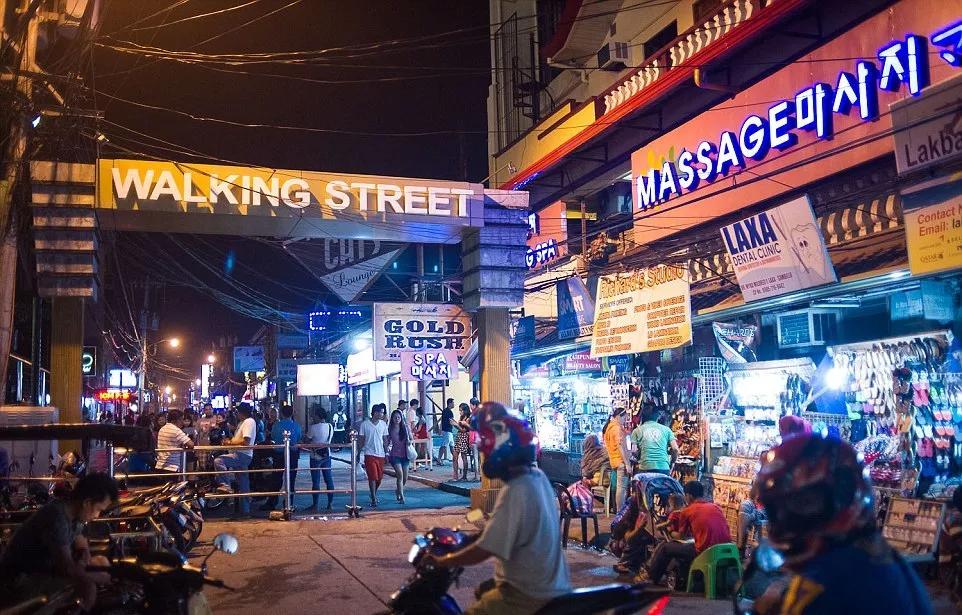 79456濠江论坛最新版本更新内容_黄岛红灯区一条街最新,数据导向计划_未来科技版2.16.677