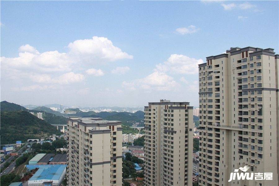 贵阳云上九州最新动态,数据整合解析计划_旅行助手版1.95.118