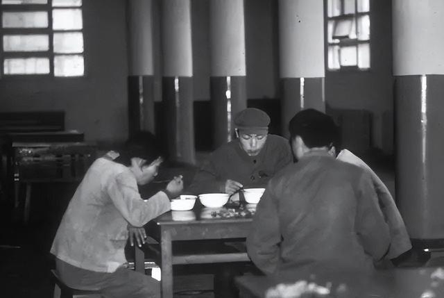 本色世界最新动态,探索与反思