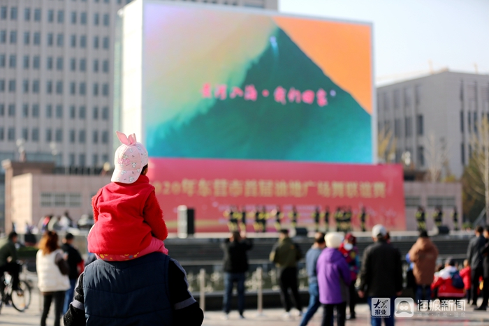 杨丽萍最新广场舞,舞动新时代的风采