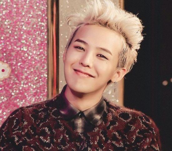 权志龙最新照片,时尚潮流与个人立场的碰撞