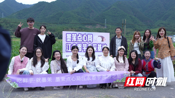 坪山新闻最新消息,小城的温馨日常与深厚友情