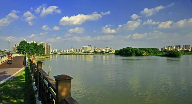 东莞火灾最新消息,火场之外,探寻自然美景之旅