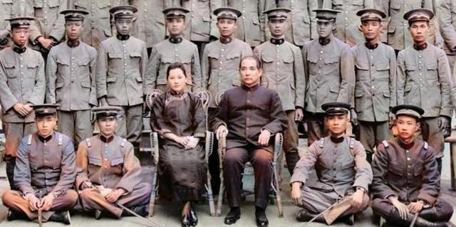 铁血战士最新,学习变革的征程与自信的成就