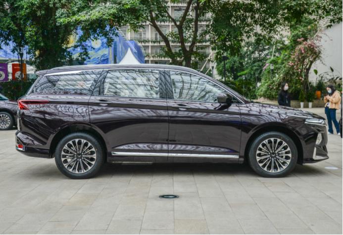 迈巴赫最新报价大揭秘🔥豪华轿车新选择!✨