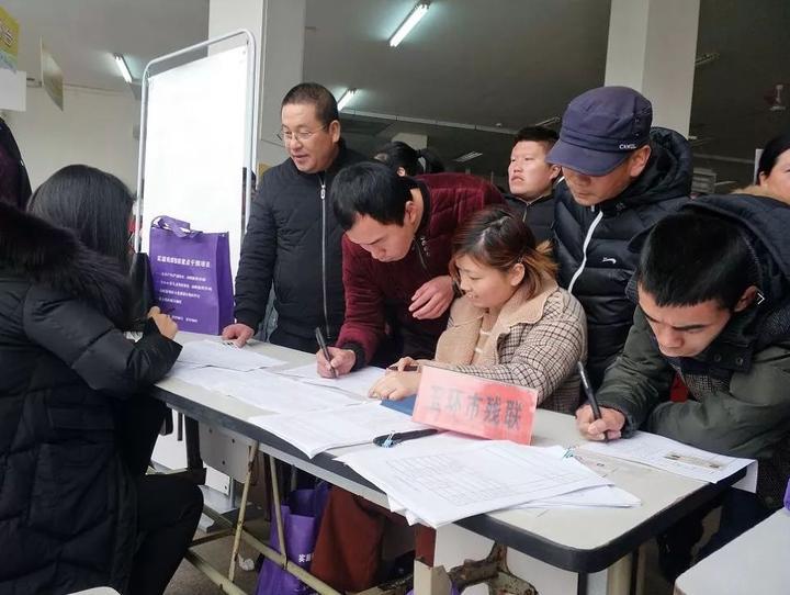 笨鸟先飞 第7页