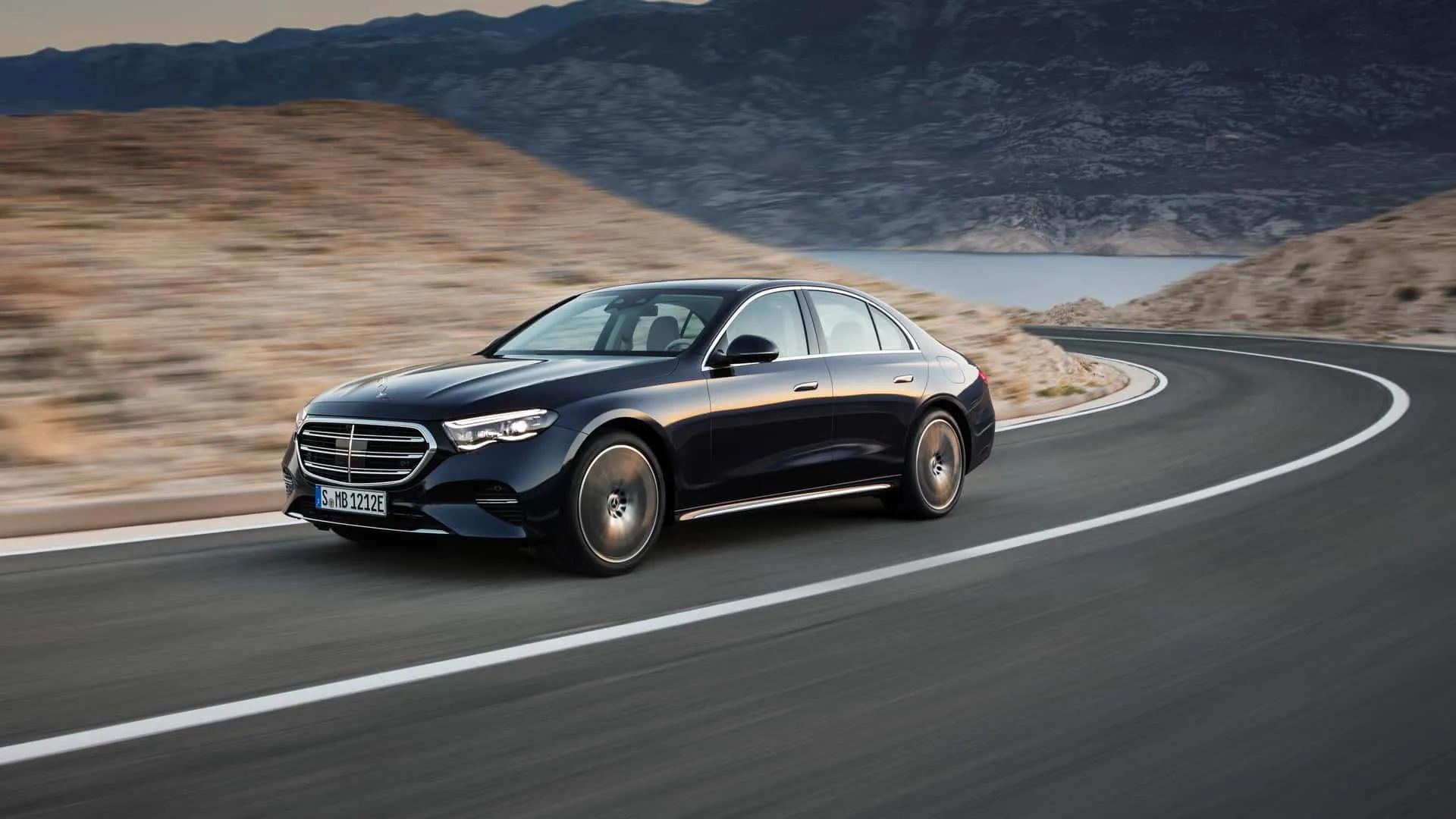 奔驰E300最新款,详细步骤指南