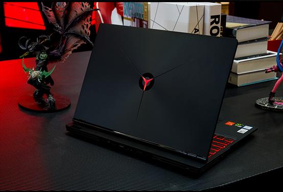 拯救者最新款,一段温馨的电脑奇遇