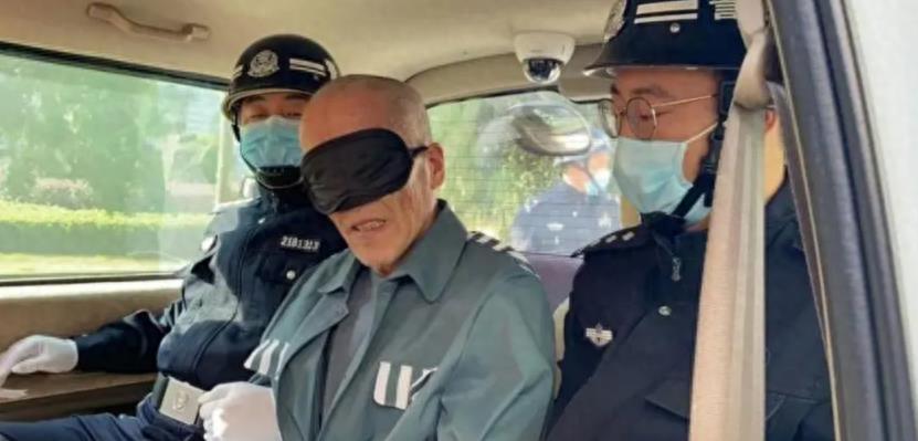 🔥最新越狱版本,揭秘与挑战法律的边缘