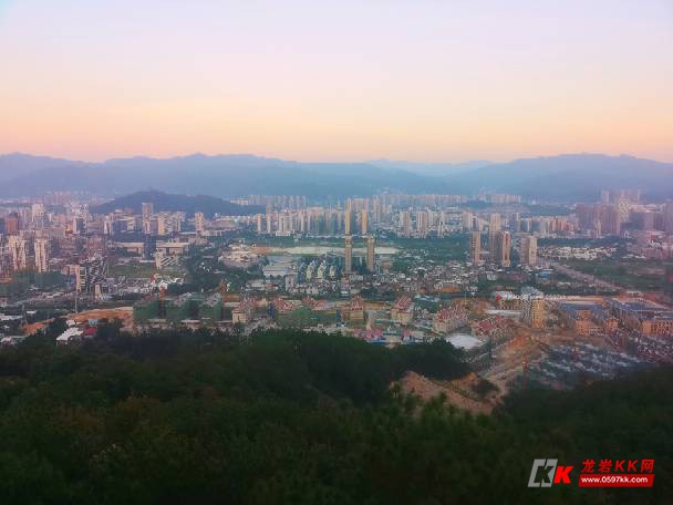 龙岩最新新闻,变化中的城市,学习带来的自信与成就感