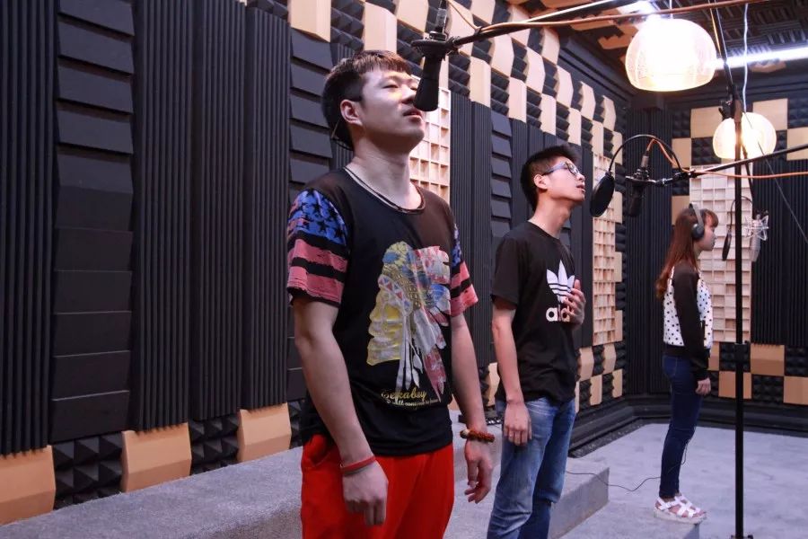 2024澳门每日好彩精准24码解读,动态词汇分析_广播版EWQ961.9