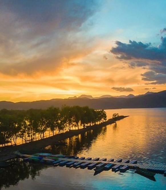 云南瑞丽市最新消息,探索自然美景,寻找内心的平静