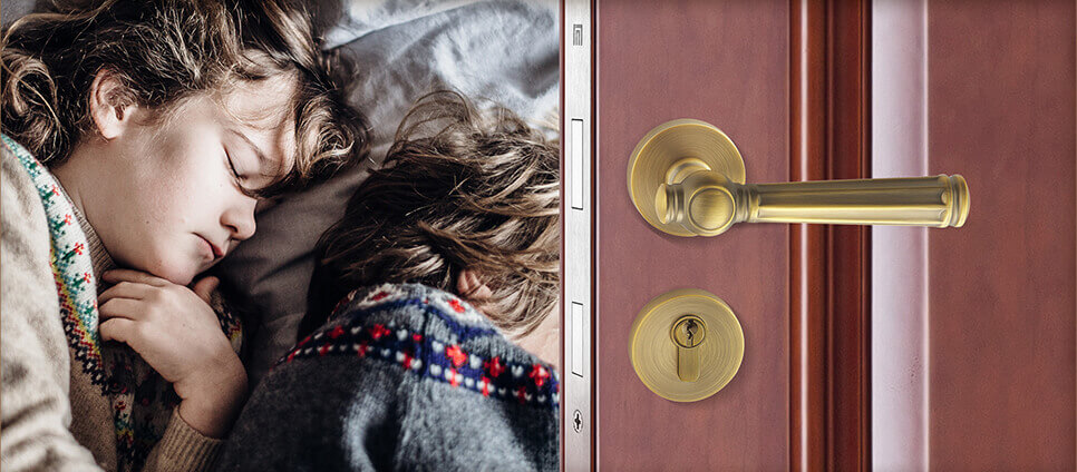 最新木门的故事——友情的温馨日常