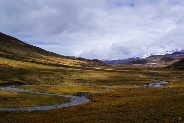 埃瓦尔最新之旅,探索自然美景,寻找内心的平静