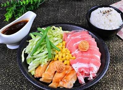 铁板最新价格,小巷深处的独特风味