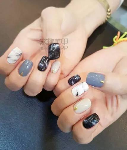 最新美甲大全,小巷深处的秘密美甲乐园