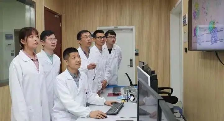 地城之光最新,探索前沿科技与未来城市融合的新纪元