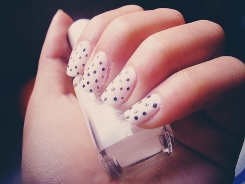 最新美甲胶,引领时尚潮流的必备之选