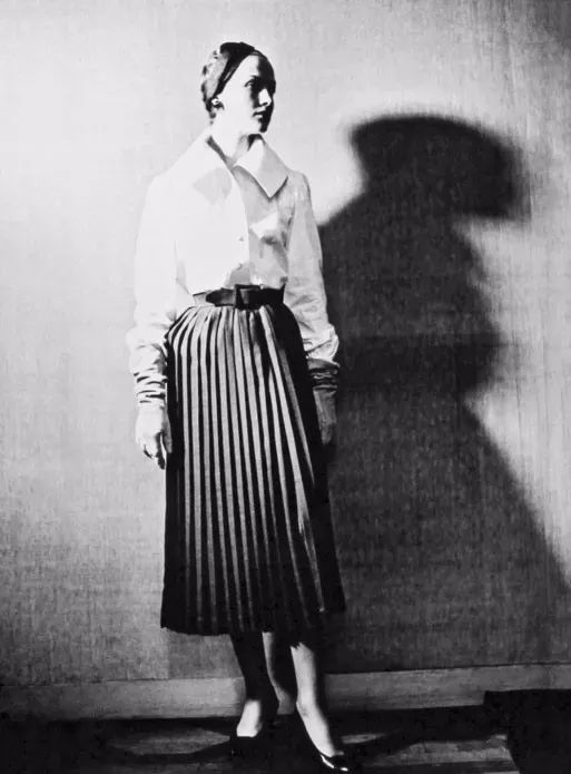 纪梵希最新款,时尚前沿的极致追求