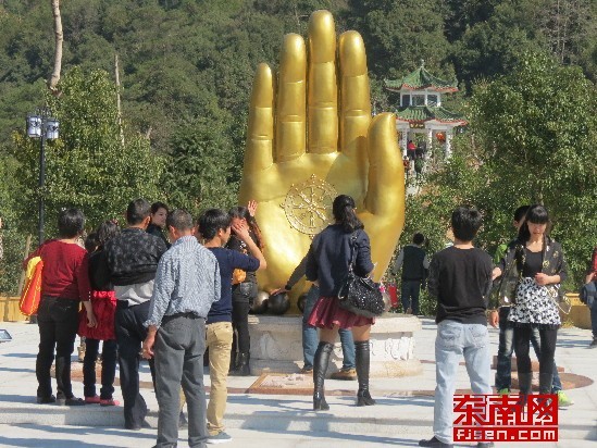 夜夜噜最新视频,探索自然美景的旅行,寻找内心的平和与喜悦