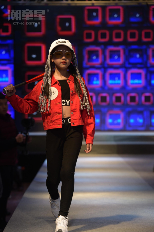 沈佳熹最新,璀璨新星在时代的光辉大道上闪耀