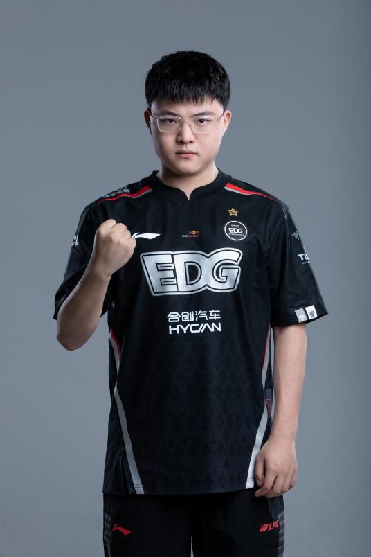 2024全新澳版免费资源解析,UZI806.44家庭版方案详解