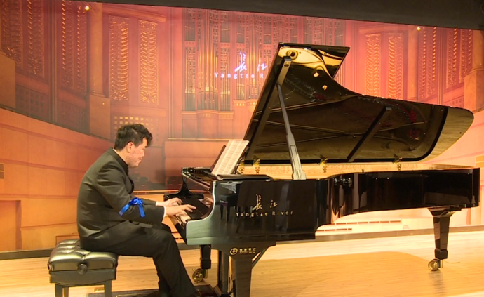 🎵钢琴开直播,音乐与你同行✨