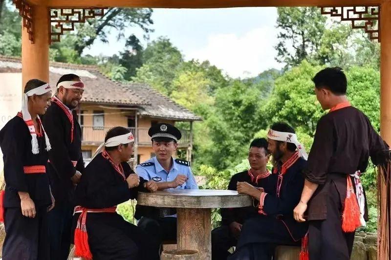 瑶山妹直播,日常趣事与情感纽带