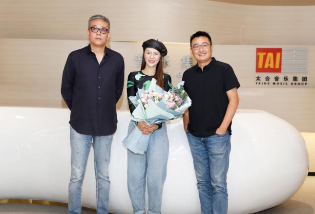 活跃球直播,科技重塑生活,直播新时代的巅峰之选