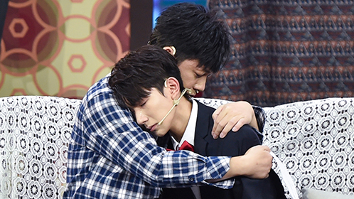 肖央最新动态报道,揭秘他的最新消息!