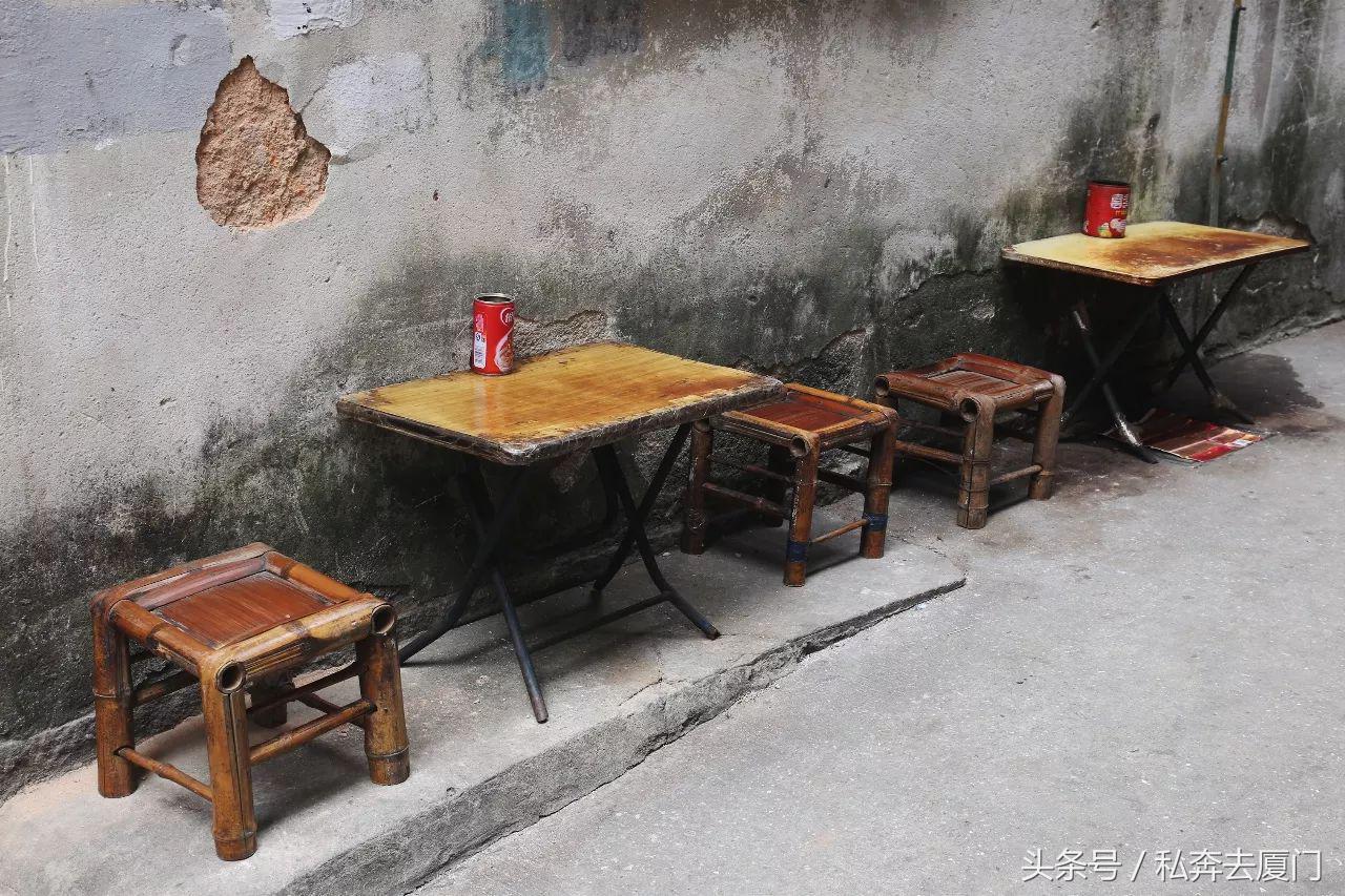 好奇号发现巷弄深处的神秘小店