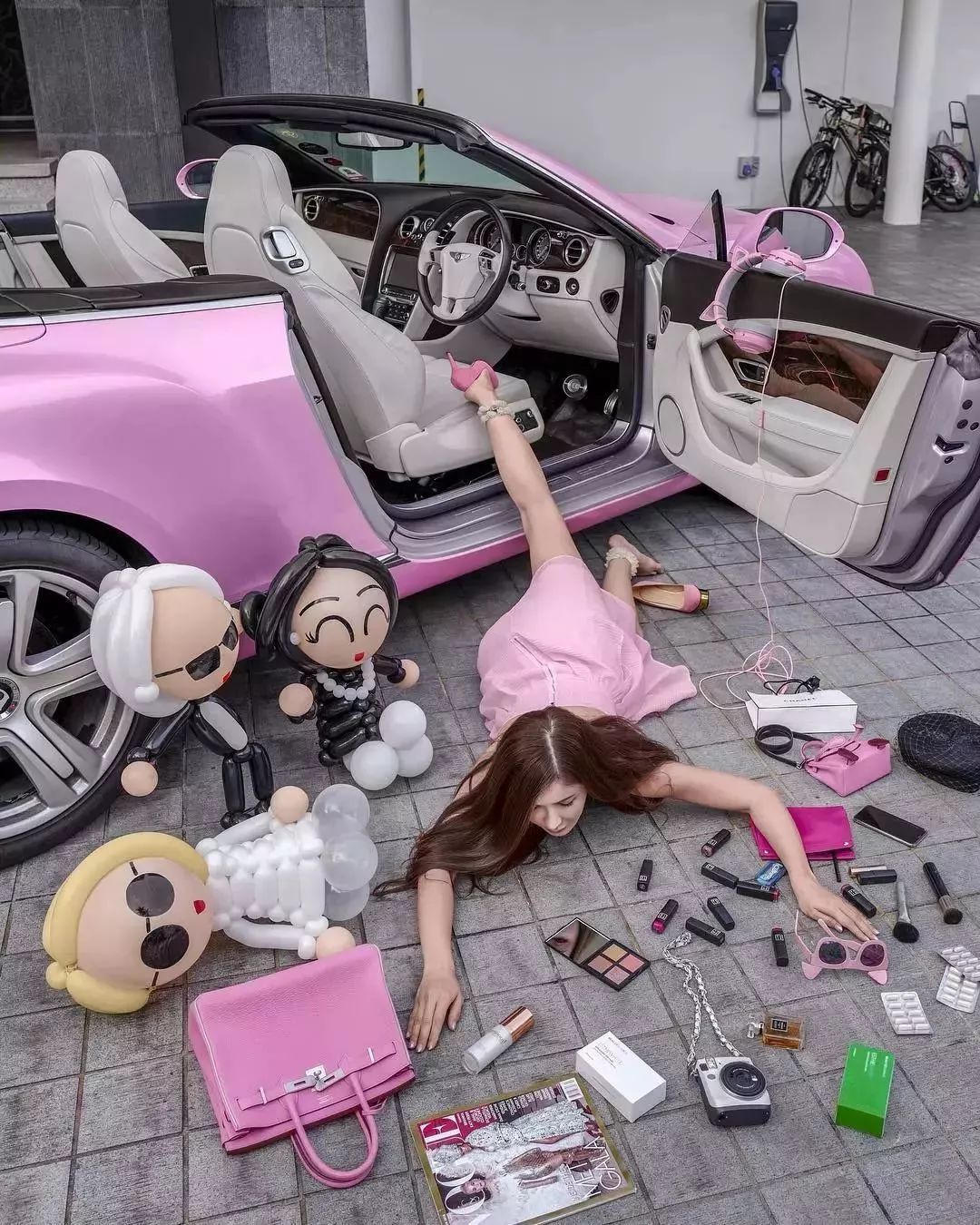 揭秘最新炫富方式,引领炫富新风尚的潮流之选!