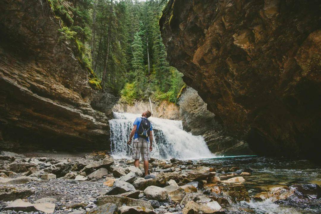 小溪办事今天最新视频,探索自然美景的治愈之旅,一起寻找内心的平静