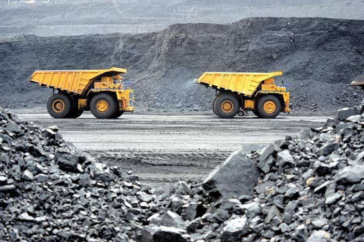 最新矿山生产矿长招聘——开启你的矿业人生巅峰之旅