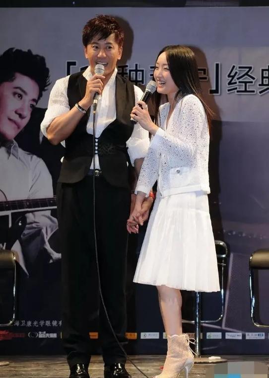 最新毛宁和杨钰莹合作,音乐界的璀璨新星交汇