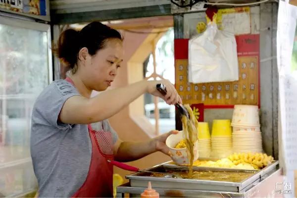 办公辣文合集最新,小巷中的独特风味探索