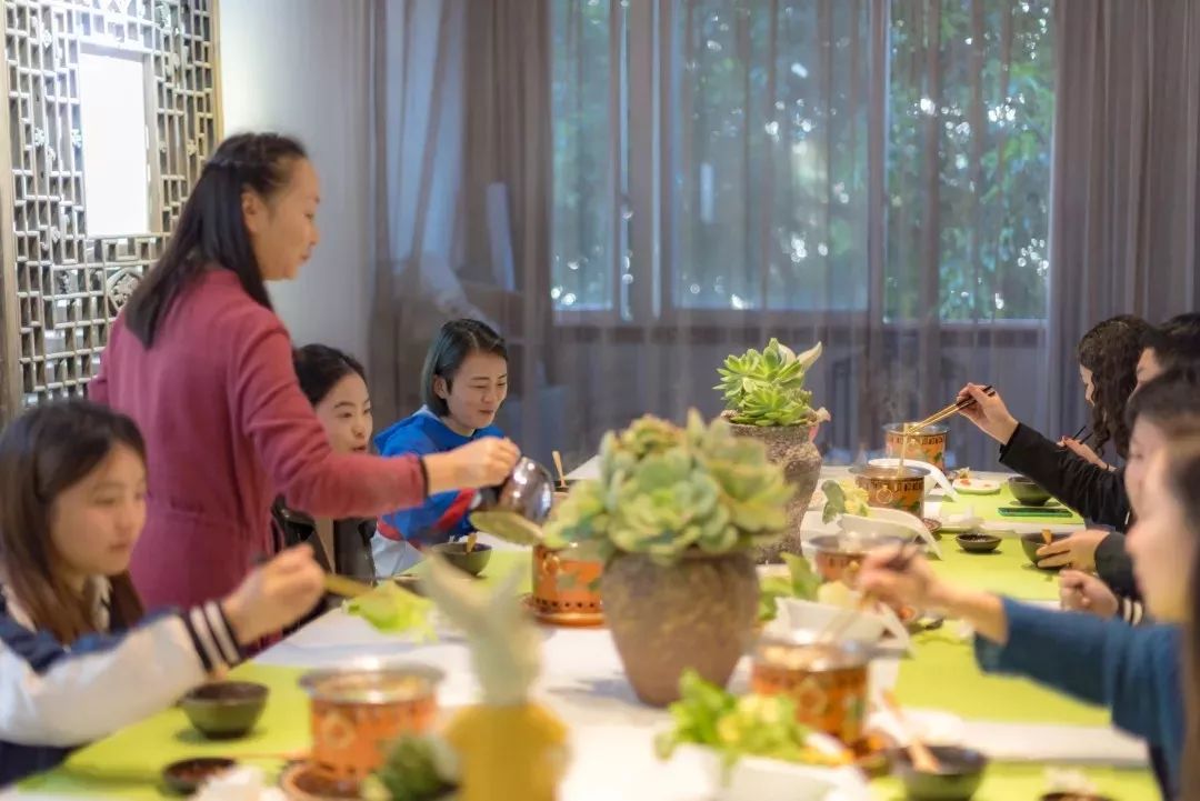 素食馆直播,味蕾与心灵的成长之旅体验纪实